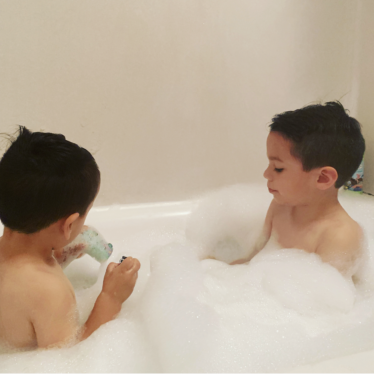 Bathtime Fun: a few ways to make bathing enjoyable – Life As A Mom Of 3